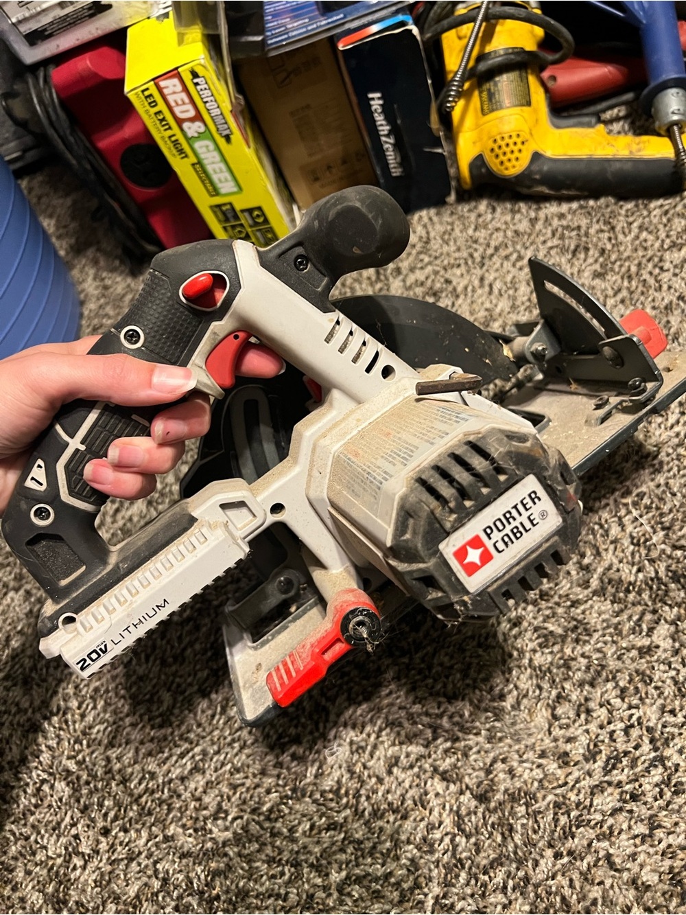 Saw - Picture 2 of 3